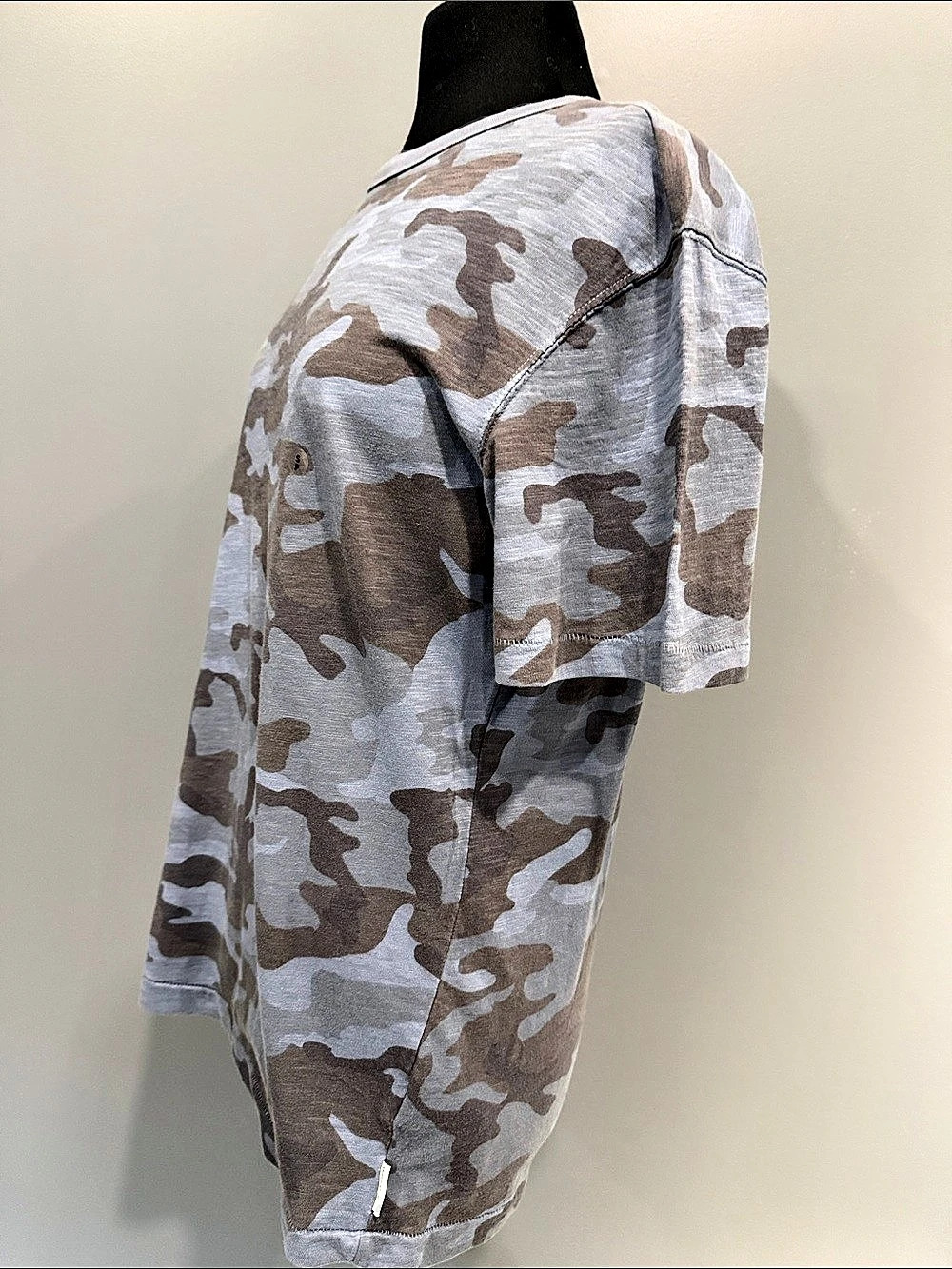 American Eagle Super Soft Slub Camo Icon T-Shirt Small